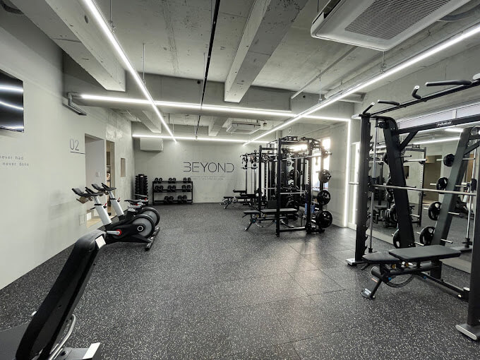 BEYOND(ビヨンド) 調布店