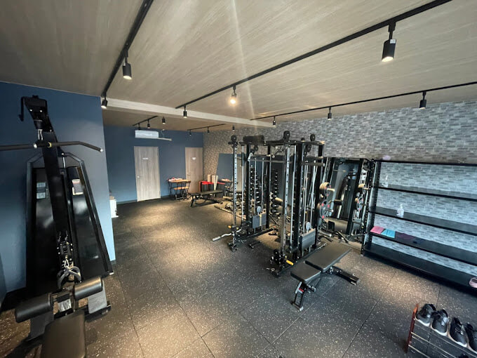 Training Studio Rootless