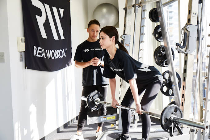 REAL WORKOUT 府中店