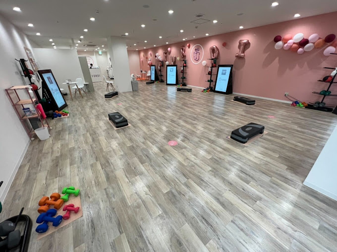 ファディー 府中店