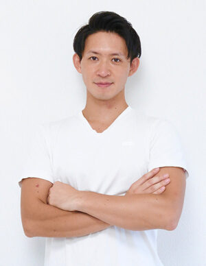 WAPLE(ウェイプル) 戸塚店の岡 義顕トレーナー