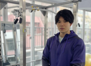 Groundworks 大井町駅前店の鎗田トレーナー