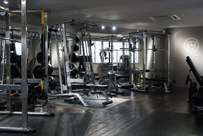 ReXeR(レクサー) 西宮店