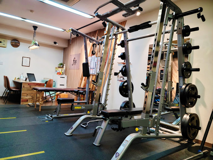 パーソナルジムfis. 江坂店