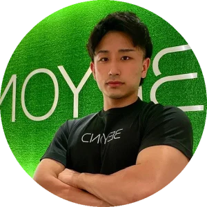 BEYOND(ビヨンド) 博多店の井上 優一トレーナー