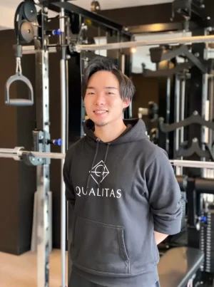 Kirei by Qualitasの岡田啓トレーナー