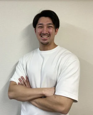 MIYAZAKI GYM(ミヤザキジム) 勝どき店の横山 陸トレーナー