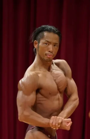 FUNYUパーソナルジムの舟生 卓馬トレーナー