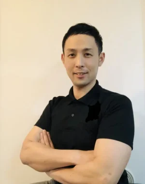 BREEZE 西宮店の馬場トレーナー