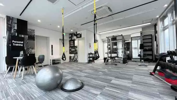 ファーストクラストレーナーズ 堺東店