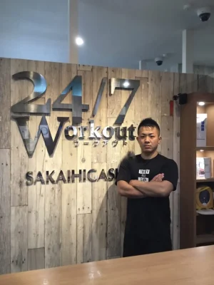 24/7Workout 堺東店の生頼誠河トレーナー