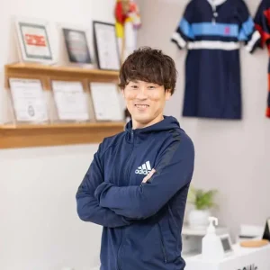 ARROWsの西川 朋希トレーナー