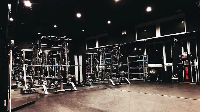 TopWorks-Body 芦屋店