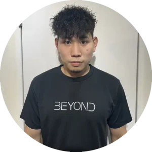 BEYOND(ビヨンド) 錦糸町店の井上 哲平トレーナー