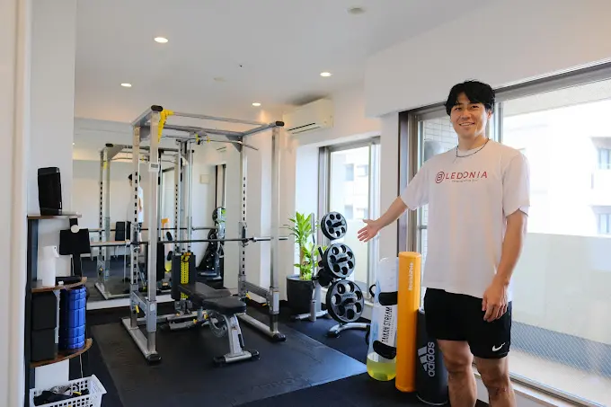 LEDONIA(レドニア) 新富八丁堀店