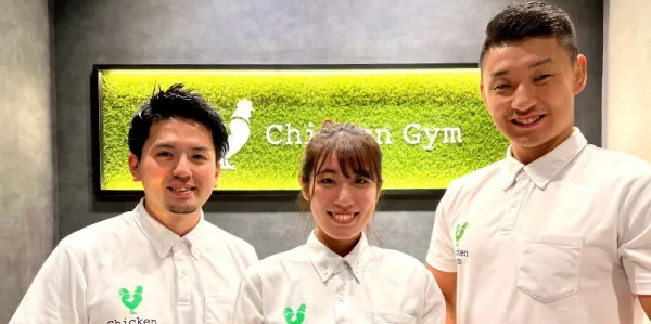 チキンジム 岡山店のトレーナー