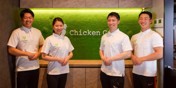 チキンジム 江坂店のトレーナー