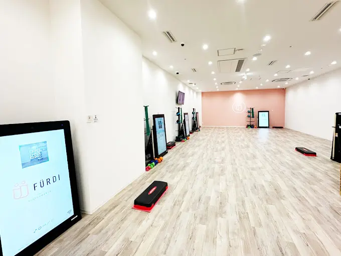 ファディー 武蔵浦和駅前