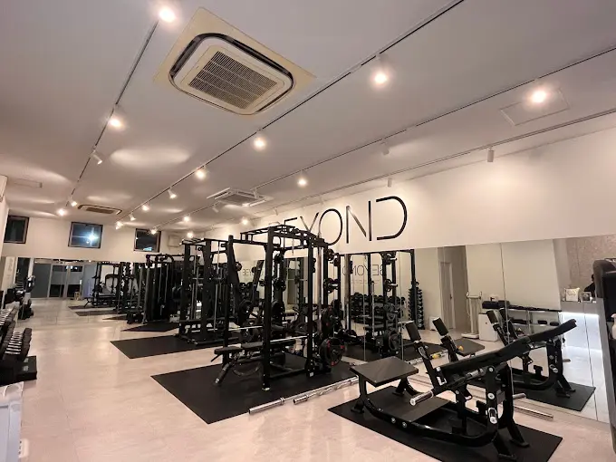 BEYOND(ビヨンド) 静岡店