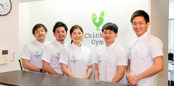 チキンジム 心斎橋店のトレーナー