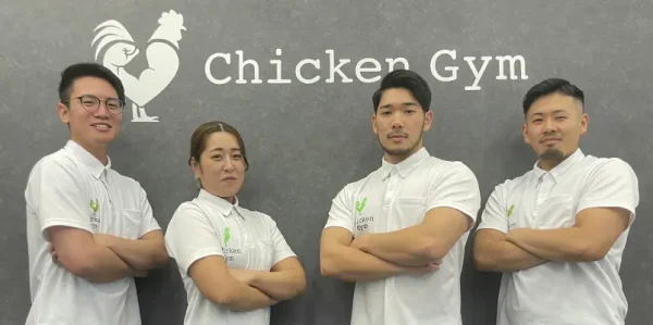 チキンジム 横浜みなとみらい店のトレーナー