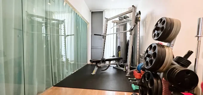 世田谷フィジコ 三軒茶屋本店