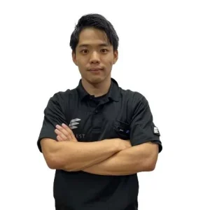 ASPI 心斎橋店の伊保木 亮太トレーナー