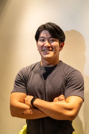 Blue Leaf Gymの小林 治世トレーナー