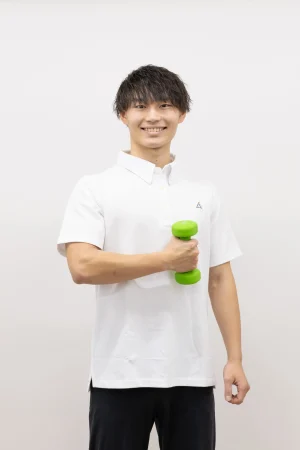 かたぎり塾 大倉山店の杉山温トレーナー