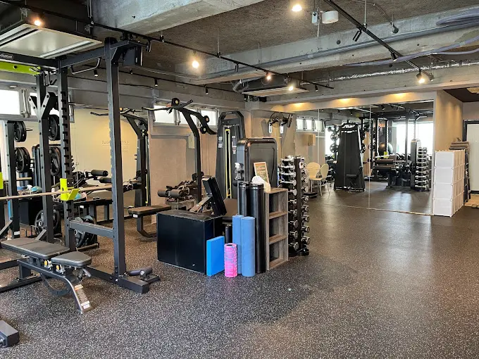 BEYOND(ビヨンド) 北千住店