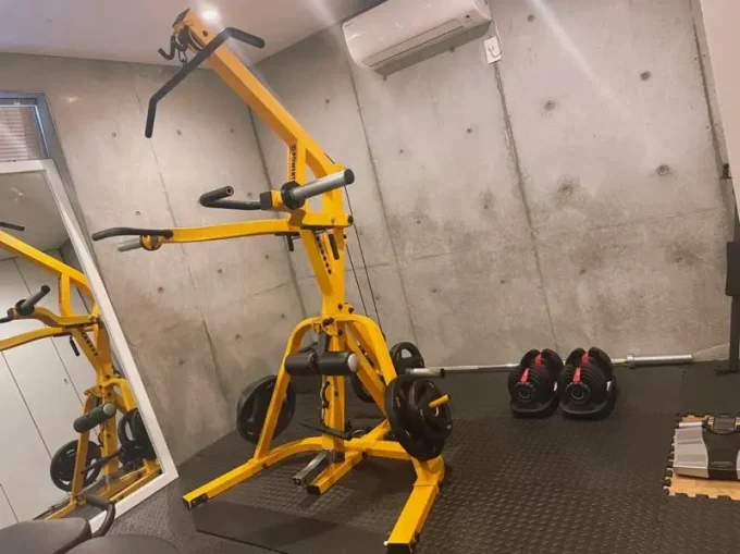 OUTLINE(アウトライン) 北千住店