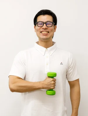 かたぎり塾 茅場町店の朝長 仁徳トレーナー