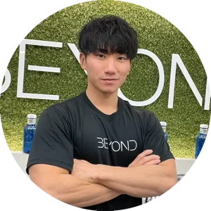BEYOND(ビヨンド) 大分店の阿部 将吾トレーナー