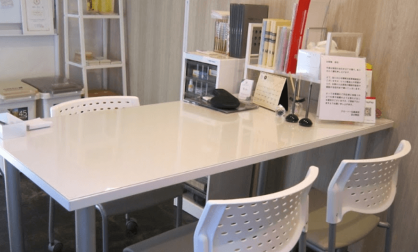 クローバー 札幌本店