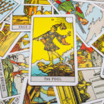 タロットカード「0：愚者(フール)」の意味と解釈【仕事・恋愛】