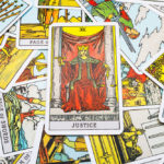 タロットカード「11：正義(ジャスティス)」の意味と解釈【仕事・恋愛】