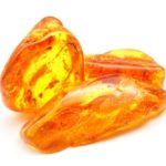 琥珀（アンバー）の意味や効果・浄化方法などをご紹介！【パワーストーン】