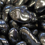 ヘマタイトの意味や効果・浄化方法などをご紹介！【パワーストーン】