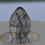 ブラックルチルクォーツの意味や効果・浄化方法などをご紹介！【パワーストーン】