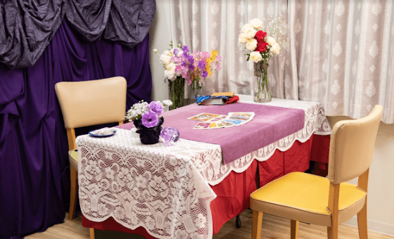 占いサロン幸運への鍵