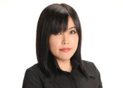 アミティ・ムーン先生