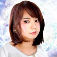 叉衿(サエリ)先生