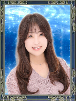 宮藤沙夜(ミヤフジサヨ)先生