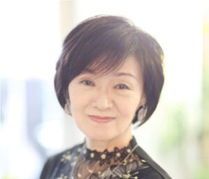 山神由衣（やまがみゆい）先生