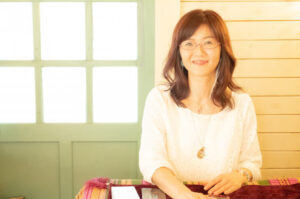 髙橋亜都子（たかはしあつこ）先生