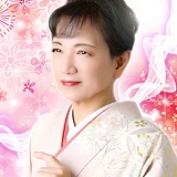千晴(チハル)先生